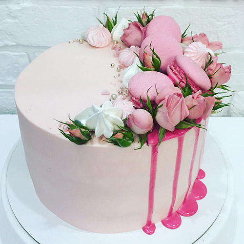 торт, украшеный цветами фото