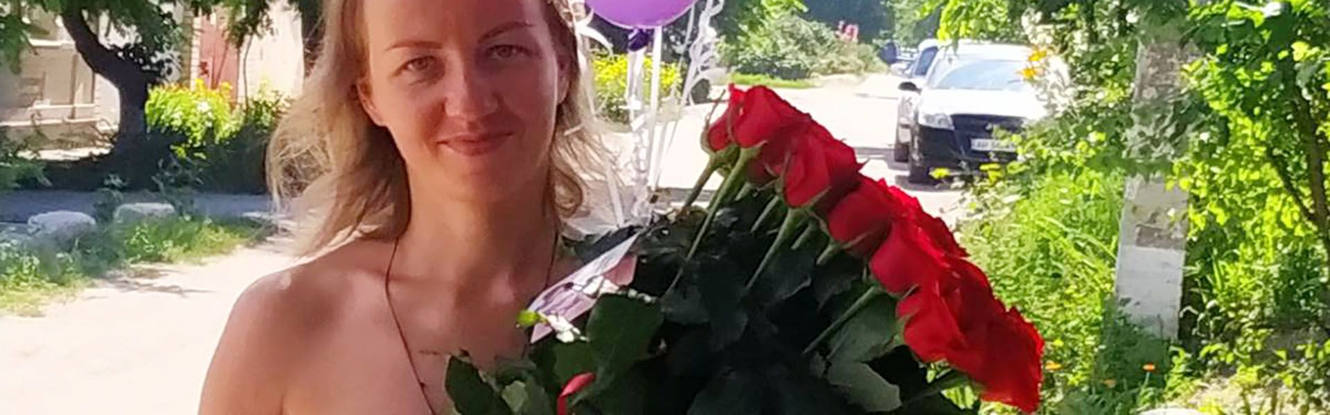 букет красных роз в Запорожье