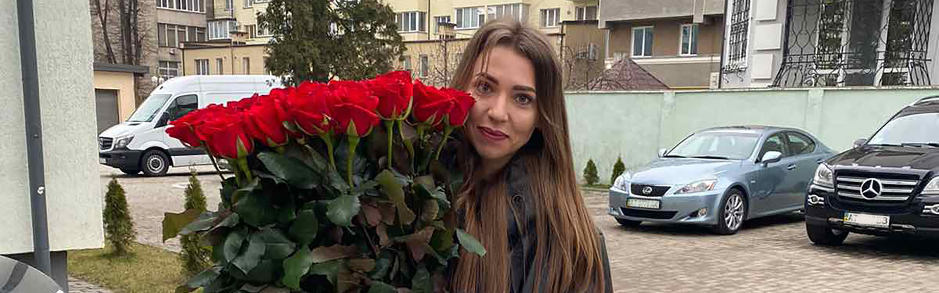 Букет метровых роз в Бердянске